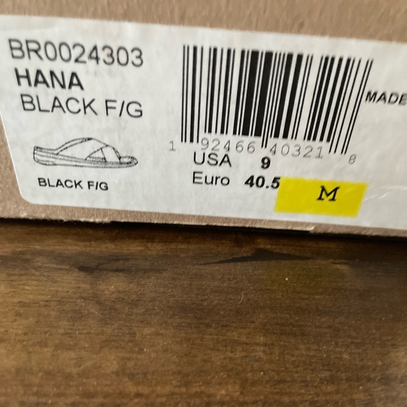 Born sandals, size 9, black, never been worn - Picture 3 of 3